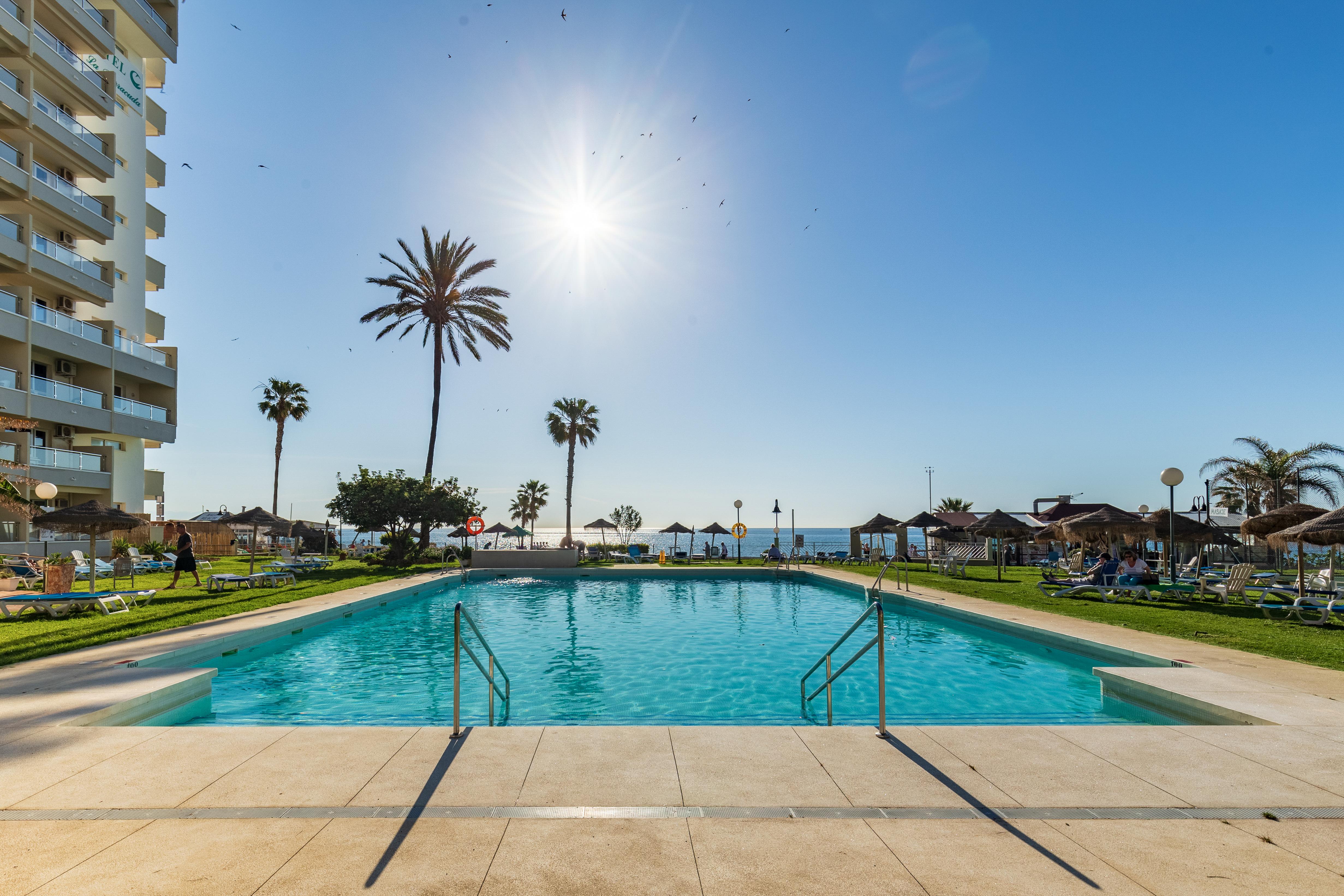 Hotel La Barracuda Torremolinos Esterno foto