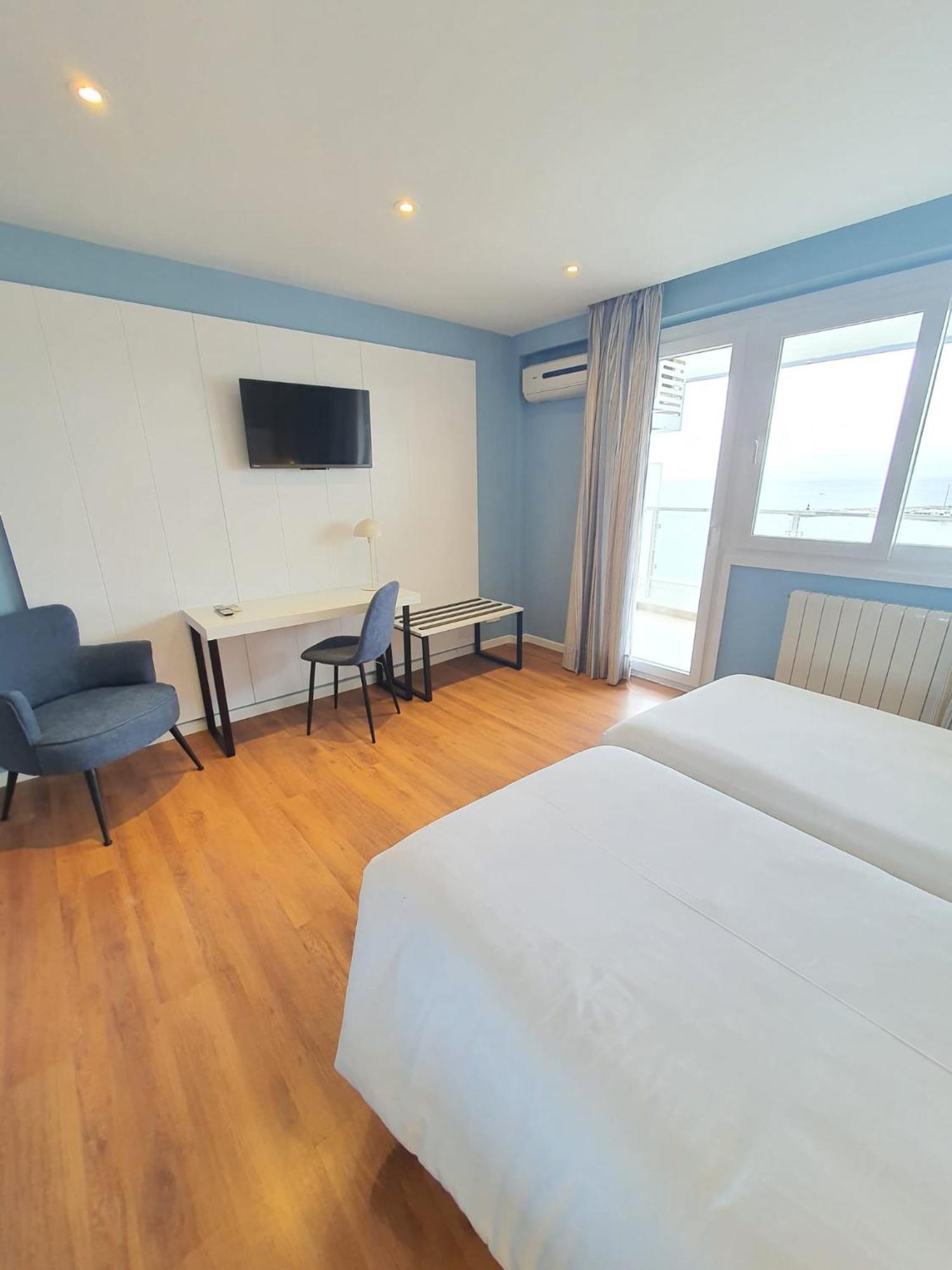 Hotel La Barracuda Torremolinos Esterno foto