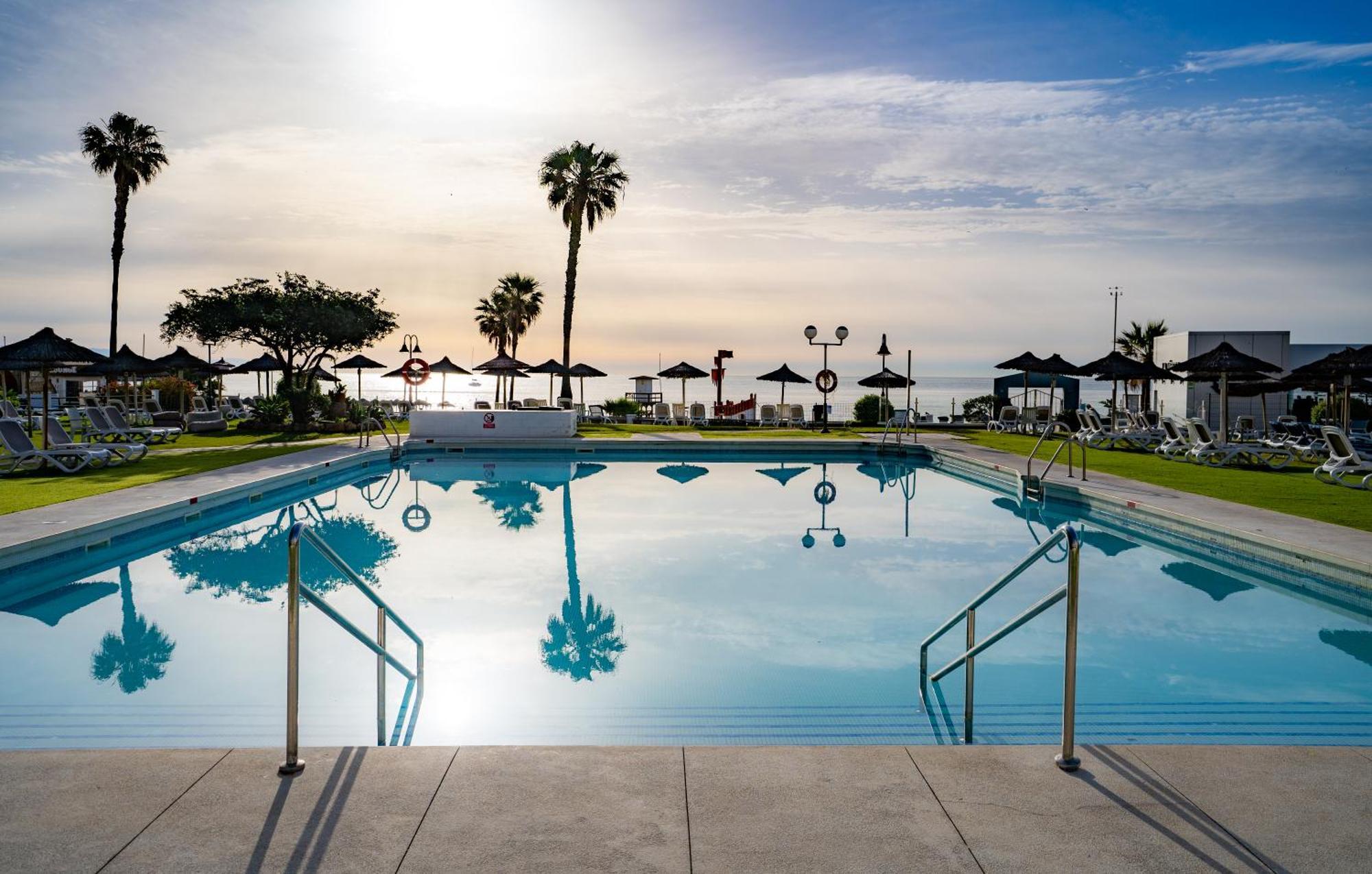 Hotel La Barracuda Torremolinos Esterno foto