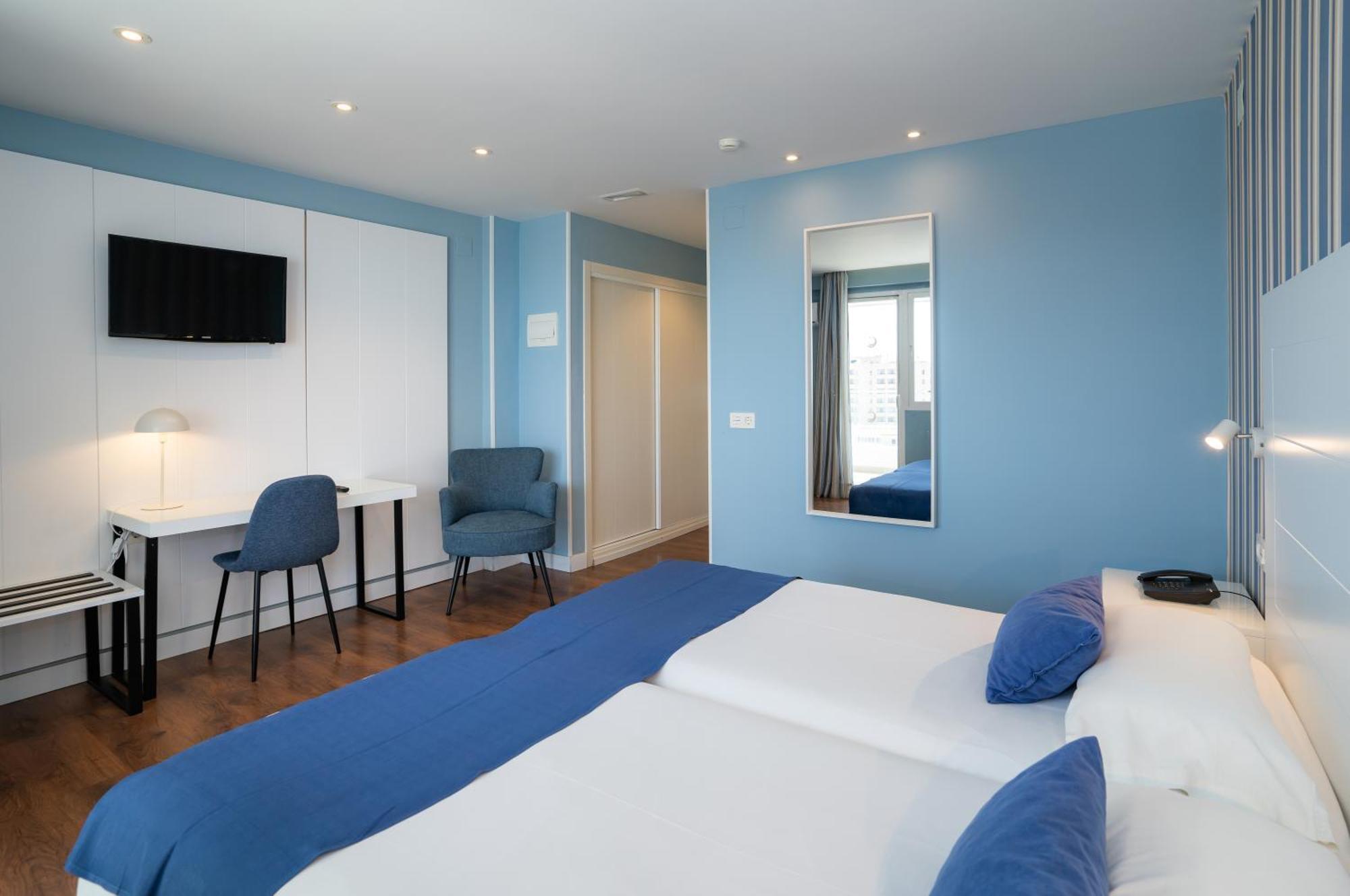 Hotel La Barracuda Torremolinos Esterno foto