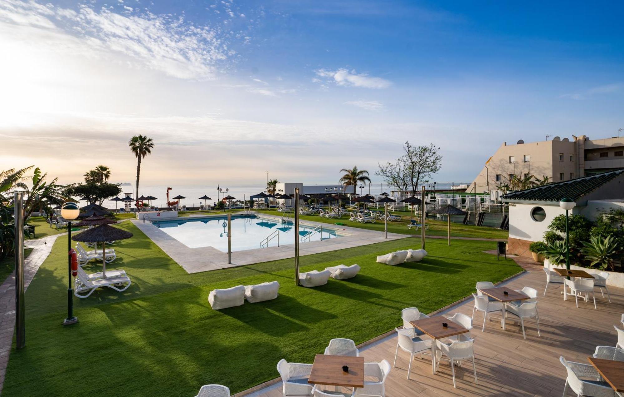 Hotel La Barracuda Torremolinos Esterno foto